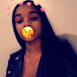 Meet your Posher, Keily